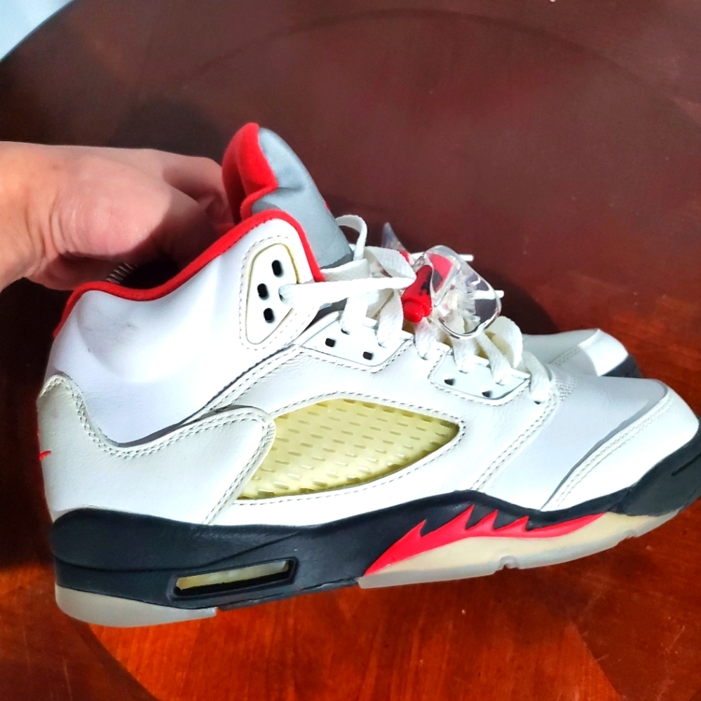 Air Jordan 5 Retro Fire Red